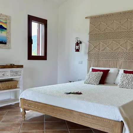 Macciuneddu Country Retreat